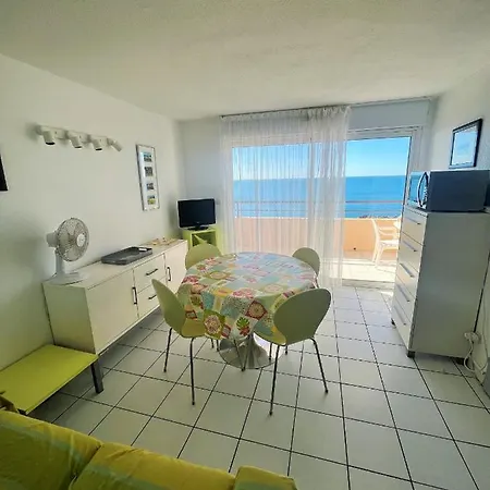 1 Bord De Apartment Sete
